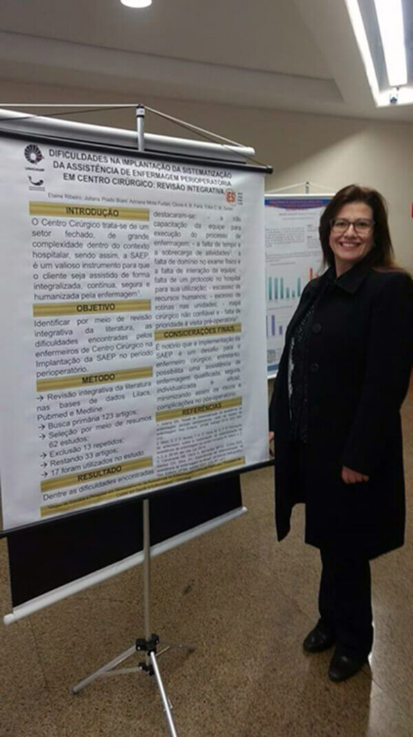 Enfermagem do Iesi apresentam trabalho em evento internacional de enfermagem